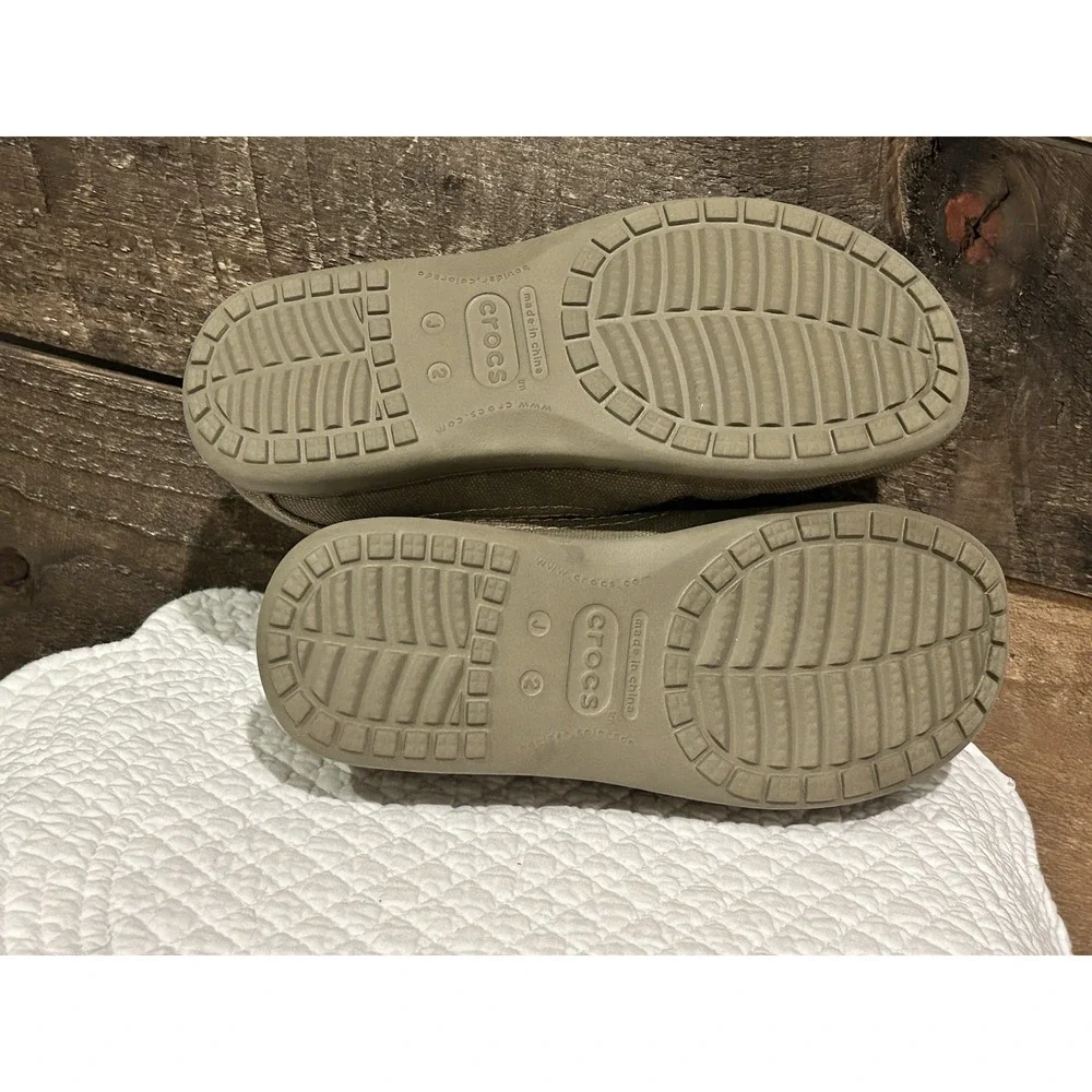 Toddler Crocs Canvas Slip On Shoes |‎ Santa Cruz Size C 2 Brown Canvas